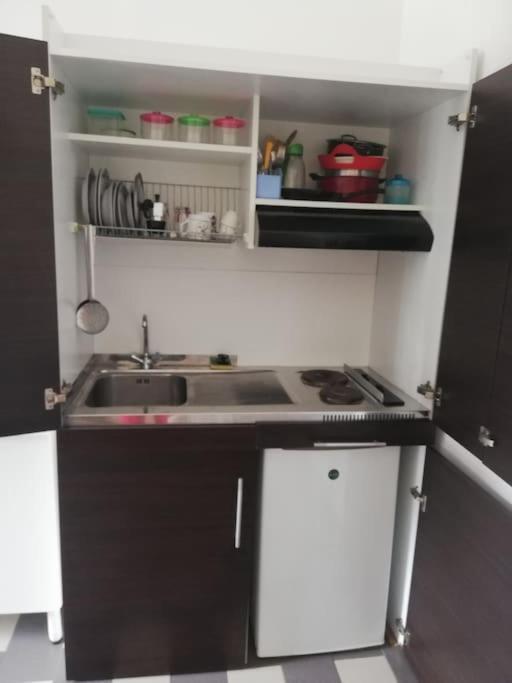 La Casa Di Periferia Apartment Bari Ngoại thất bức ảnh